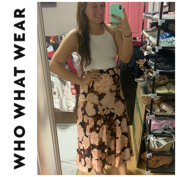 Who What Wear Dresses & Skirts - Last chance 🔥🔥 NWT! Who what wear skirt!